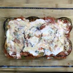 Pomodoro, ricotta e lievito alimentare